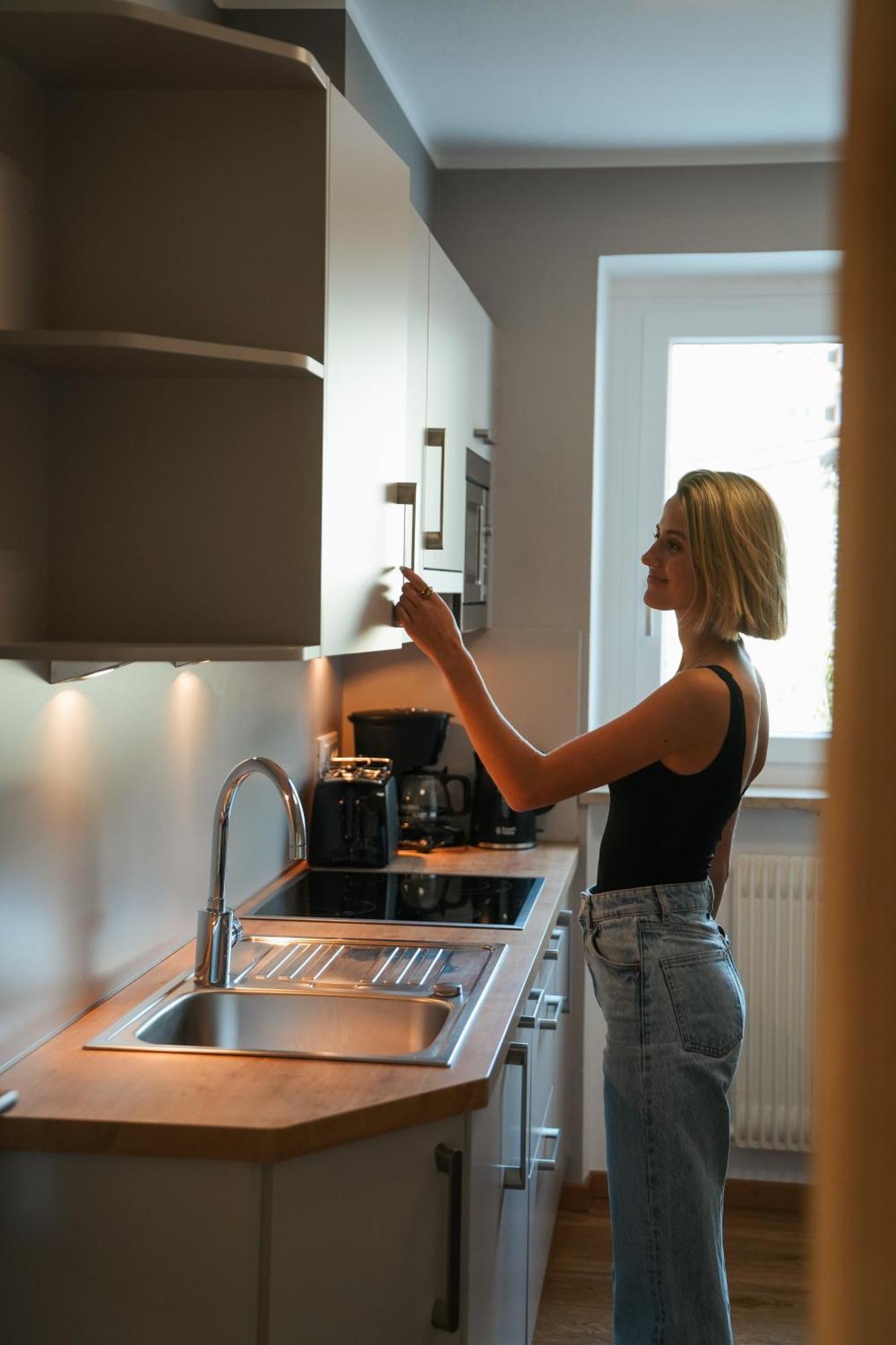 Haus Artus Aparthotel Schenna Rum bild